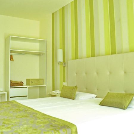 Ouril Hotel Julia Santa Maria Eksteriør billede