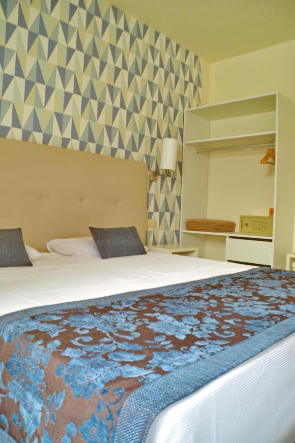 Ouril Hotel Julia Santa Maria Eksteriør billede