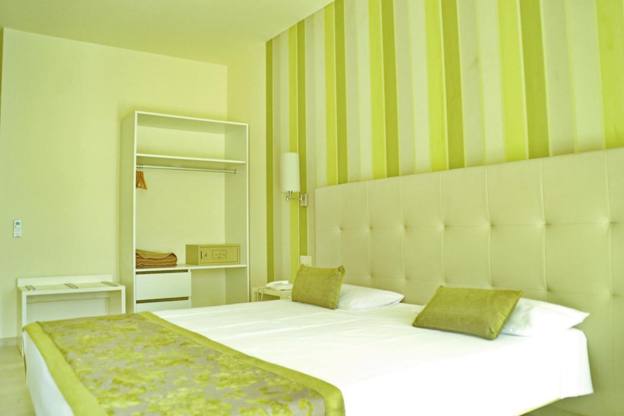 Ouril Hotel Julia Santa Maria Eksteriør billede