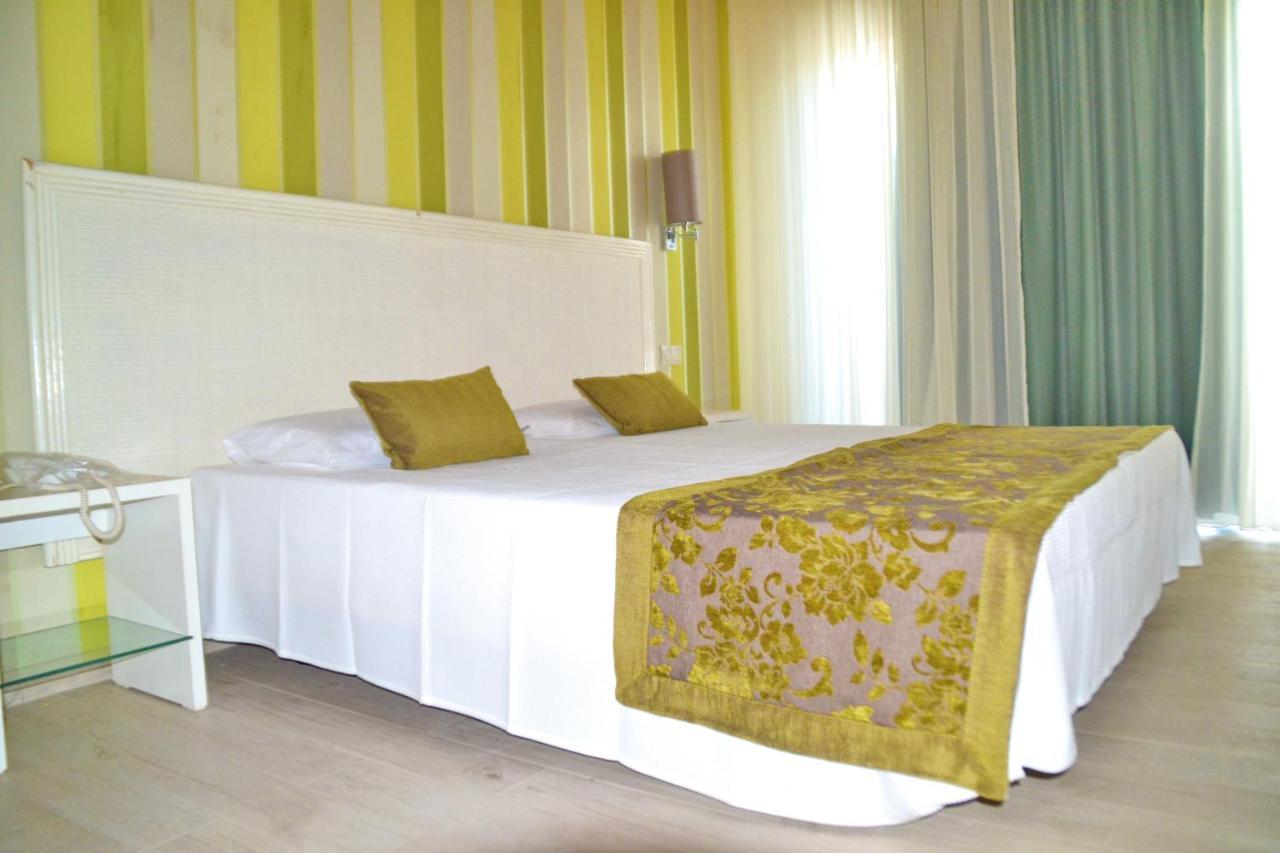Ouril Hotel Julia Santa Maria Eksteriør billede